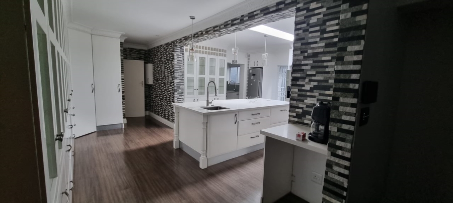 3 Bedroom Property for Sale in Nahoon Valley Park Eastern Cape